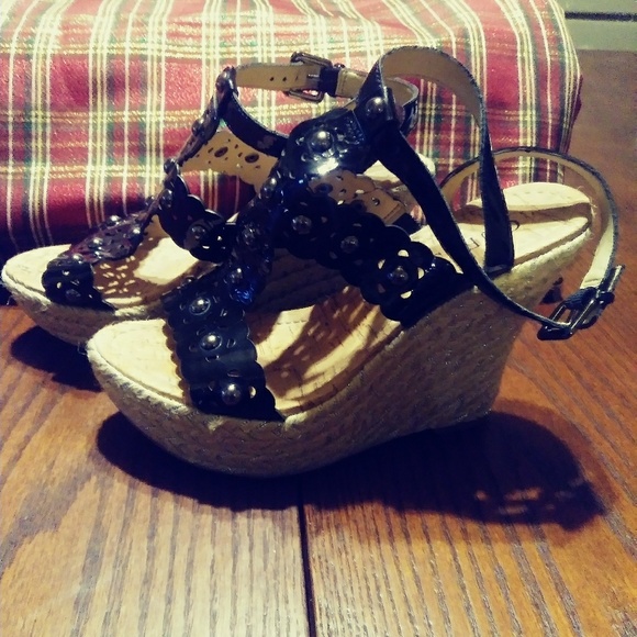 Guess open-toe wedges - Picture 2 of 8